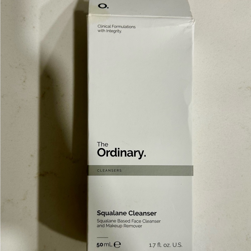The Ordinary Squalane Cleanser - White and Gray